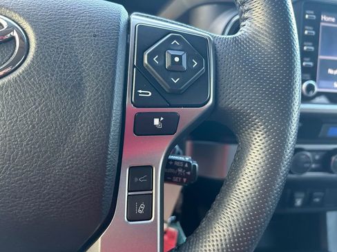 Used 2022 Toyota Tacoma SR5 image 18