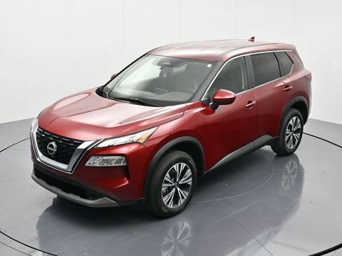 Used 2023 Nissan Rogue SV image 28