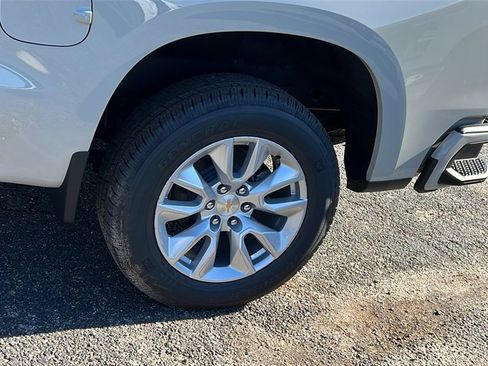 New 2026 Chevrolet Silverado 1500 Custom image 9