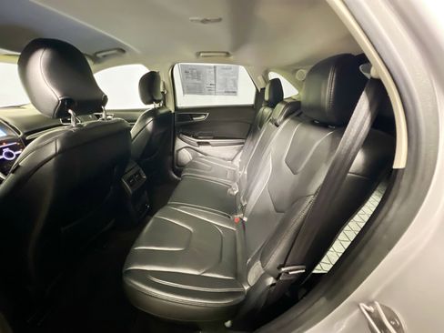 Used 2016 Ford Edge Titanium w/ Technology Package image 29