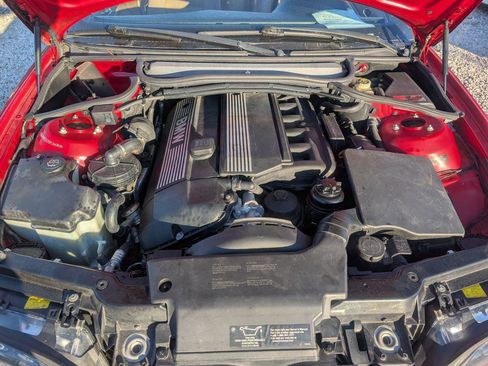 Used 2005 BMW 325Ci Convertible image 16