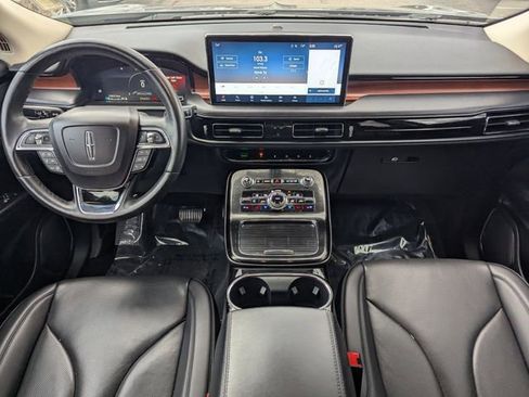 Certified 2021 Lincoln Nautilus Reserve w/ Equipment Group 201A image 14