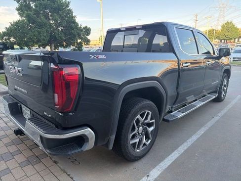 Used 2024 GMC Sierra 1500 SLT AWD/4WD image 3