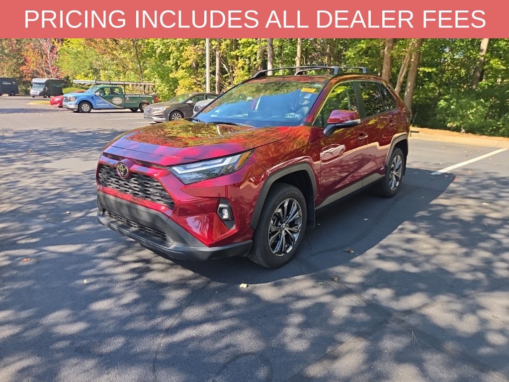Used 2025 Toyota RAV4 XLE Premium w/ Weather Package AWD/4WD image 3