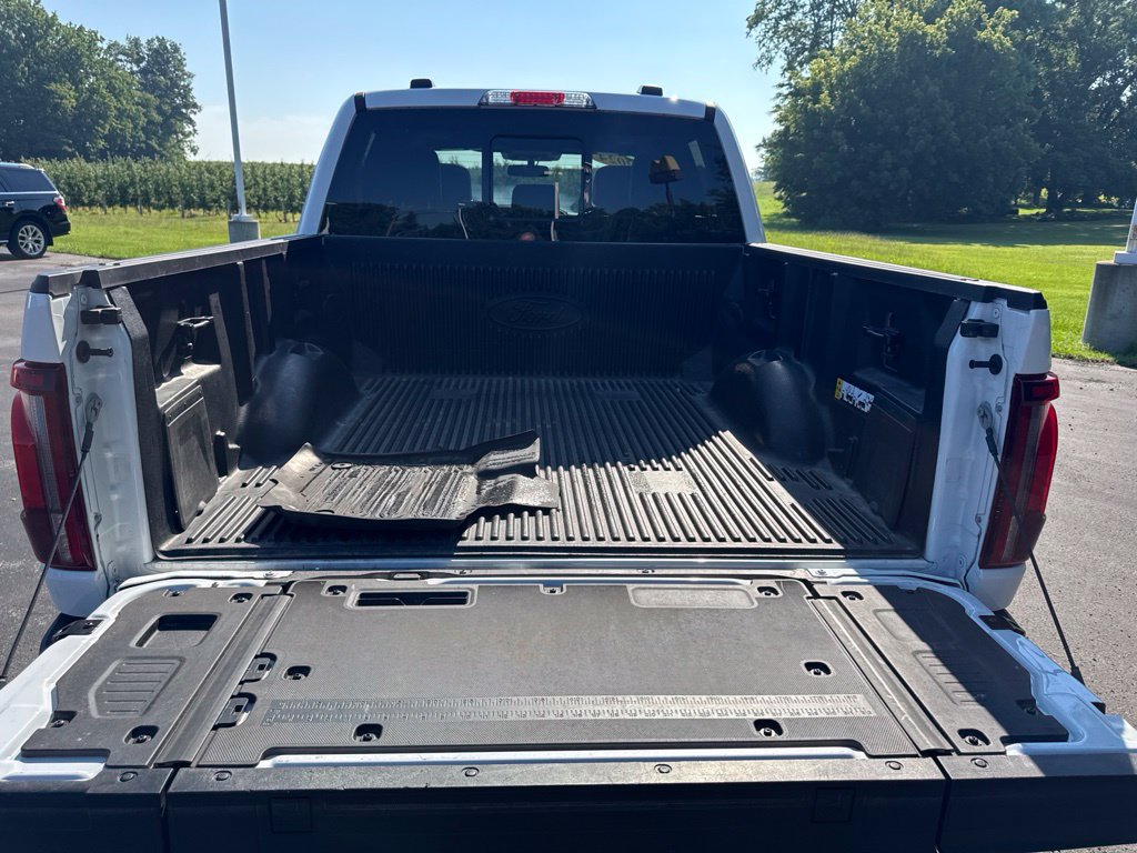 Used 2024 Ford F150 Lariat w/ Equipment Group 502A High AWD/4WD image 11