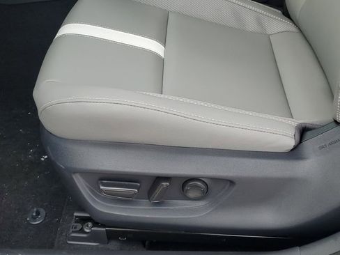 New 2026 Toyota Camry SE image 12