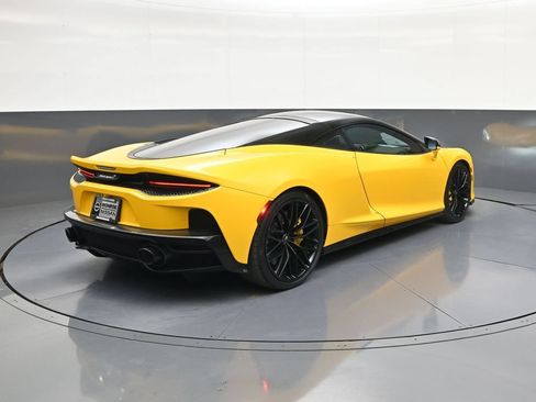 Used 2023 McLaren GT RWD image 7