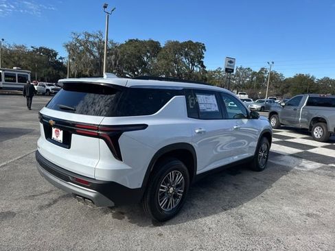 New 2026 Chevrolet Traverse LT w/ Enhanced Driving Package image 52