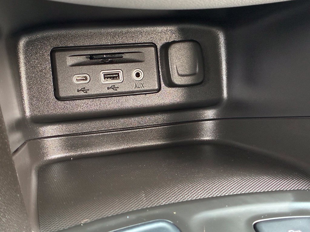 Used 2022 Chevrolet Equinox LT AWD/4WD image 24