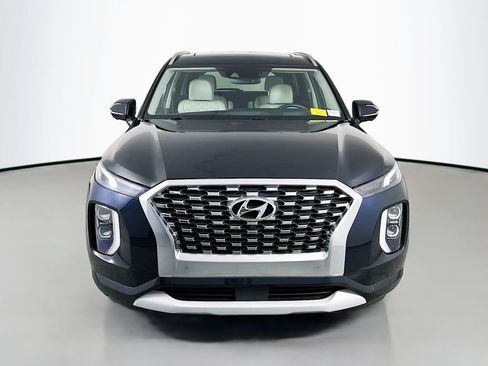 Used 2022 Hyundai Palisade Limited FWD image 2