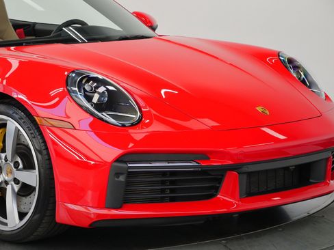 Used 2023 Porsche 911 Cabriolet AWD/4WD image 44