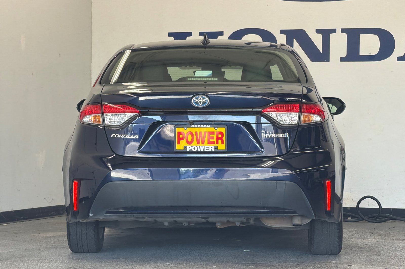 Used 2022 Toyota Corolla LE FWD image 4
