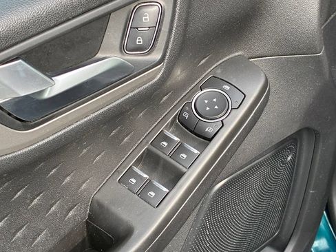Used 2020 Ford Escape SE AWD/4WD image 23