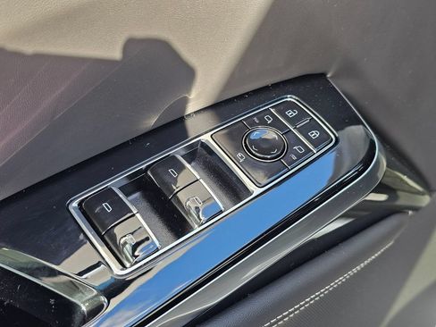 New 2026 Cadillac Escalade ESV Platinum Sport AWD/4WD image 25