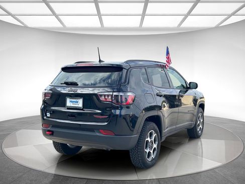 Used 2022 Jeep Compass Trailhawk image 5