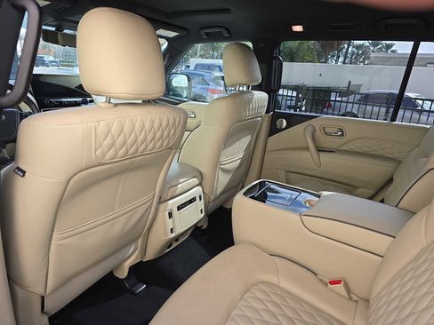 Certified 2024 INFINITI QX80 Sensory image 16