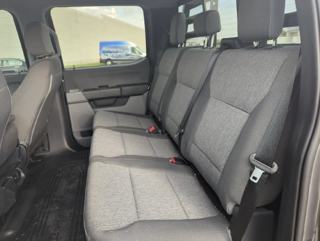 Used 2024 Ford F350 XL w/ 360-Degree Camera Package AWD/4WD image 17