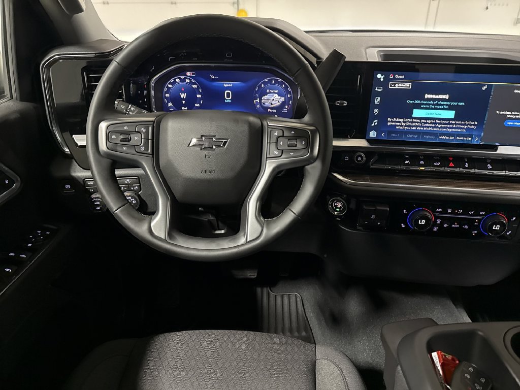 New 2026 Chevrolet Silverado 1500 RST w/ Z71 Off-Road Package AWD/4WD image 11
