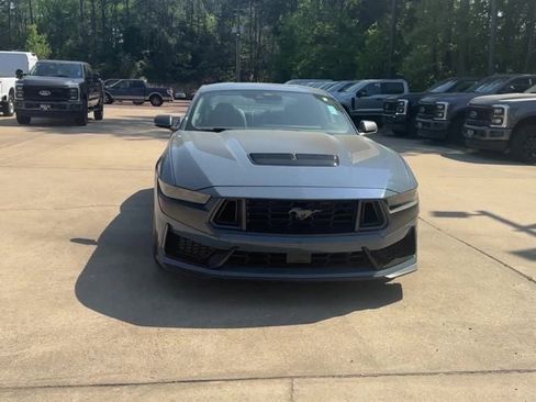New 2025 Ford Mustang Dark Horse image 9