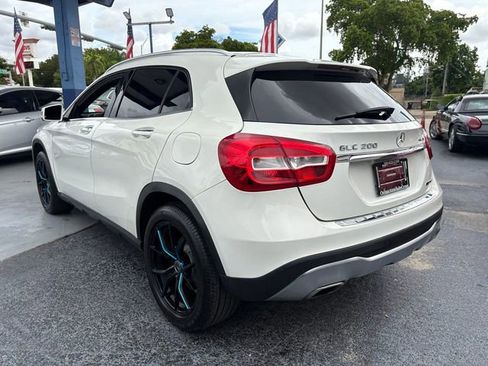 Used 2018 Mercedes-Benz GLA 250 4MATIC w/ Premium Package image 12