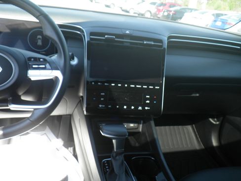 Used 2024 Hyundai Tucson SEL w/ Convenience Package image 20