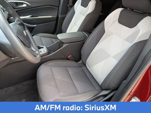 Used 2025 Chevrolet Trax LS FWD image 15