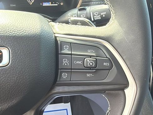 New 2025 Jeep Grand Cherokee Laredo X image 23