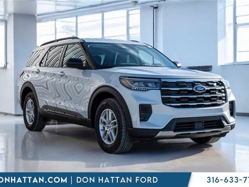 New 2026 Ford Explorer Active image 41