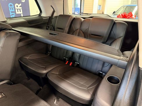 Used 2015 Mercedes-Benz GL 450 4MATIC image 25