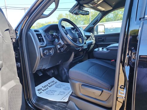 New 2026 RAM 5500 Tradesman image 3