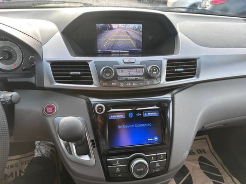 Used 2014 Honda Odyssey EX image 19