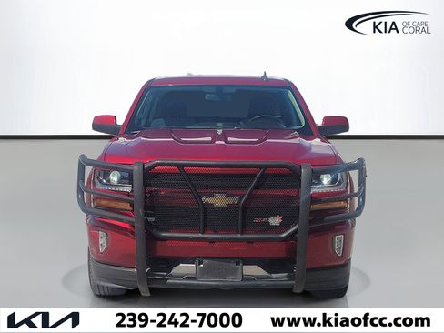Used 2018 Chevrolet Silverado 1500 LT w/ Texas Edition AWD/4WD image 2