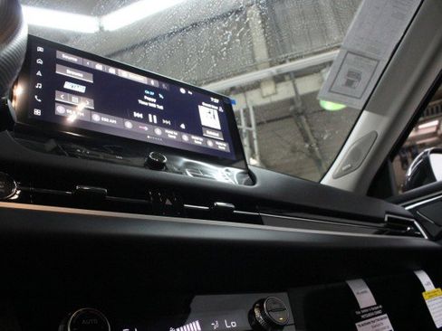 New 2026 Mitsubishi Outlander ES image 12