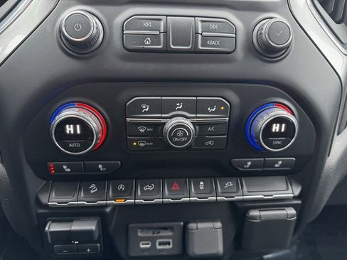 Used 2021 Chevrolet Silverado 1500 LT w/ All Star Edition Plus image 11