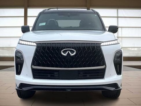 New 2026 INFINITI QX80 4WD image 3