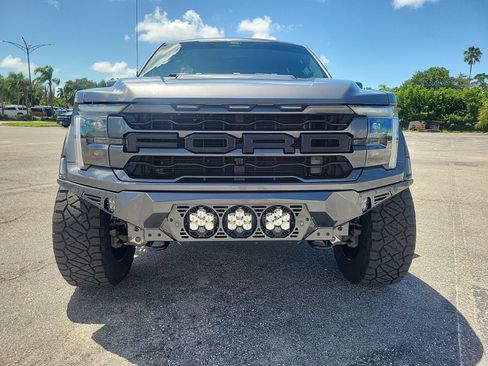 Used 2025 Ford F150 Raptor AWD/4WD image 4