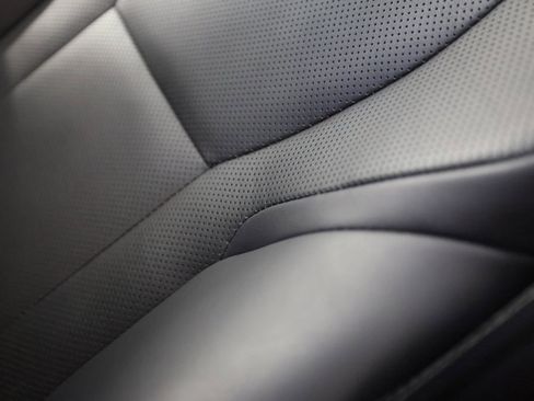 Used 2023 Lexus LX 600 4WD w/ Appearance Package image 41