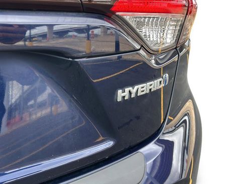 Used 2020 Toyota Corolla LE FWD image 28