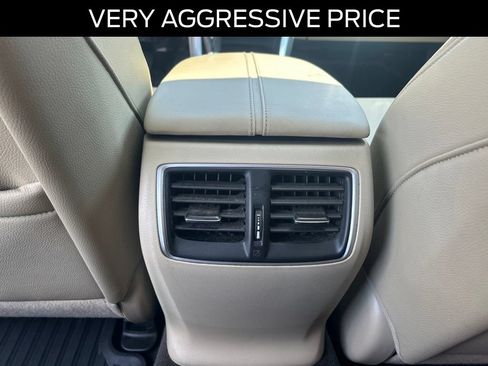 Used 2018 Acura TLX FWD image 21