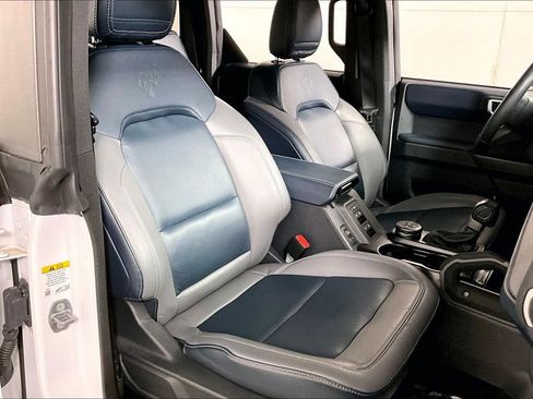 Used 2024 Ford Bronco Outer Banks image 7