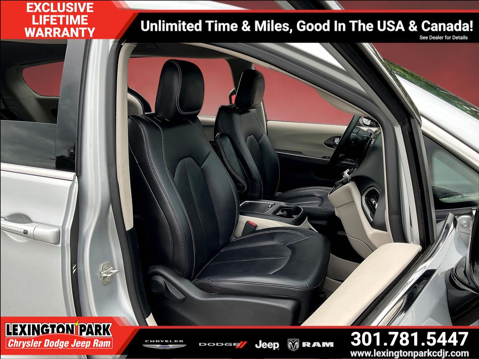 Used 2024 Chrysler Pacifica Touring-L FWD image 28