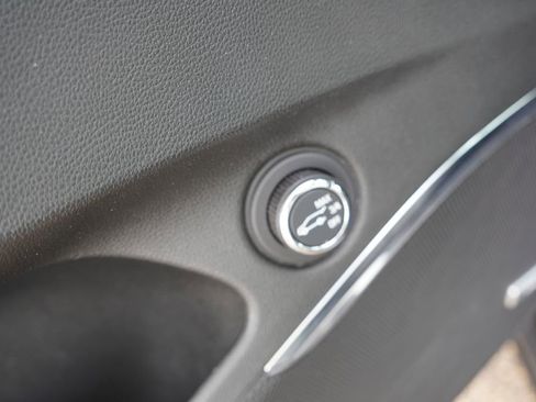 Certified 2023 Buick Enclave Essence w/ Experience Buick Package image 25