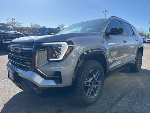 New 2026 GMC Terrain AT4 AWD/4WD image 3