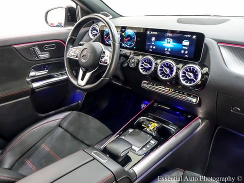 Used 2021 Mercedes-Benz GLA 250 4MATIC image 34