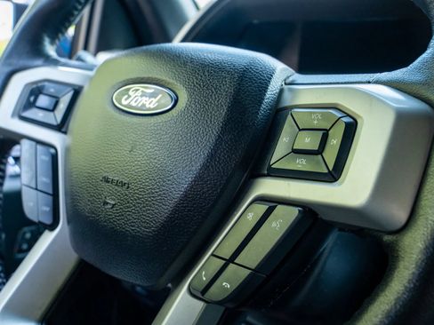 Used 2019 Ford F150 Lariat AWD/4WD image 23