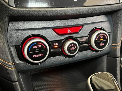 Used 2022 Subaru Crosstrek 2.5i Limited w/ Moonroof Package 2 image 42