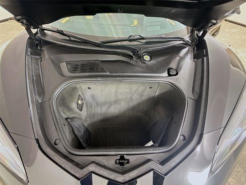 Used 2023 Chevrolet Corvette Z06 RWD image 18