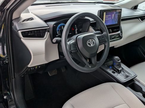 Used 2026 Toyota Corolla Cross L FWD image 13