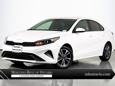 Used 2024 Kia Forte LXS FWD image 1