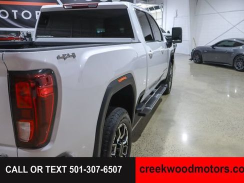 Used 2025 GMC Sierra 2500 SLE AWD/4WD image 21